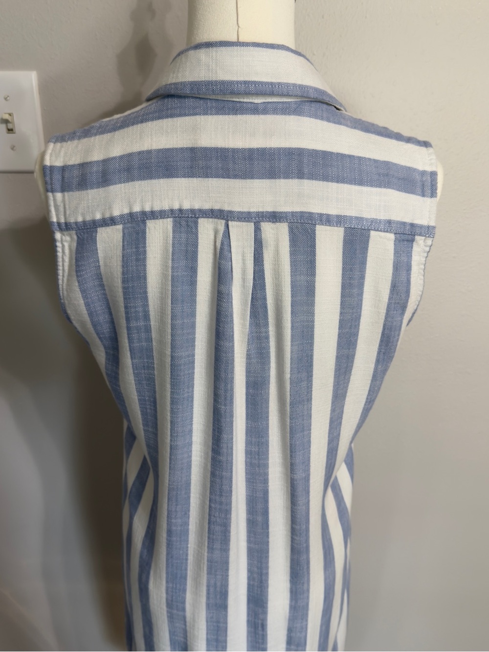 Hope & Harlow Blue White Striped Sleeveless Midi Shirt Dress - Picture 5 of 10